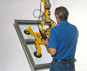 Wood's Powr-Grip Quadra-Tilt Vacuum Lifters are used for Many Applications Around the World.