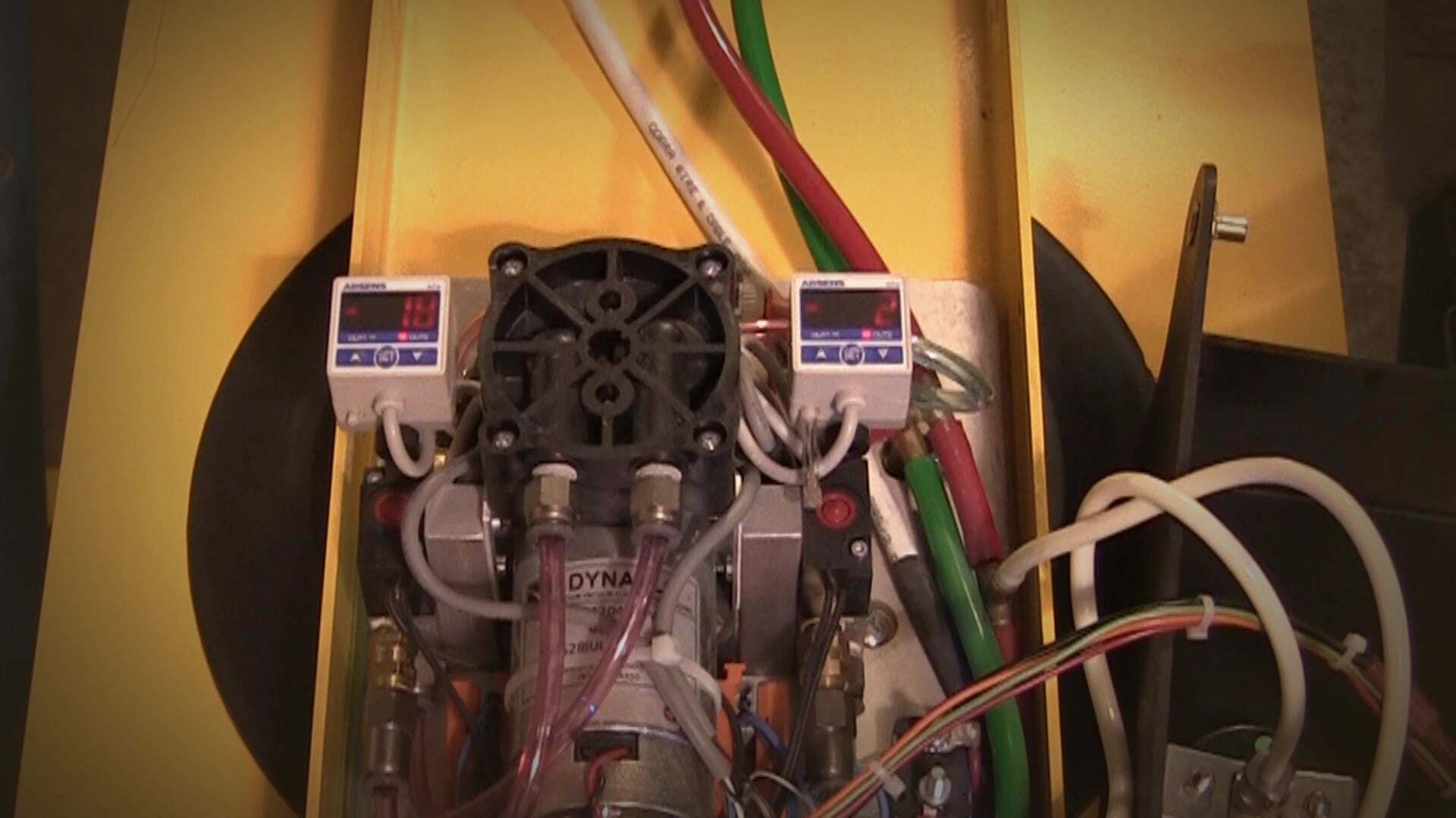 How To Adjust Digital Vacuum Switches on WPG Vacuum Lifters