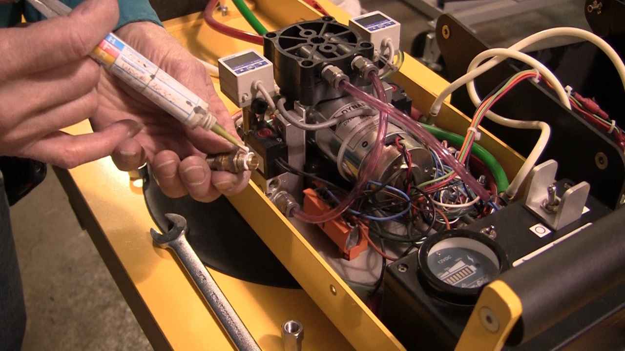 Replacing a Check Valve on a WPG Vacuum Lifter